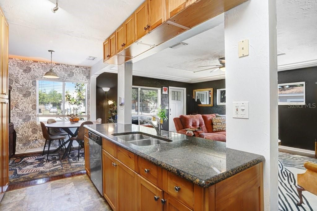 5347 10th Street N, Saint Petersburg, FL 33703 Photo