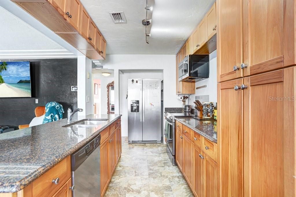 5347 10th Street N, Saint Petersburg, FL 33703 Photo