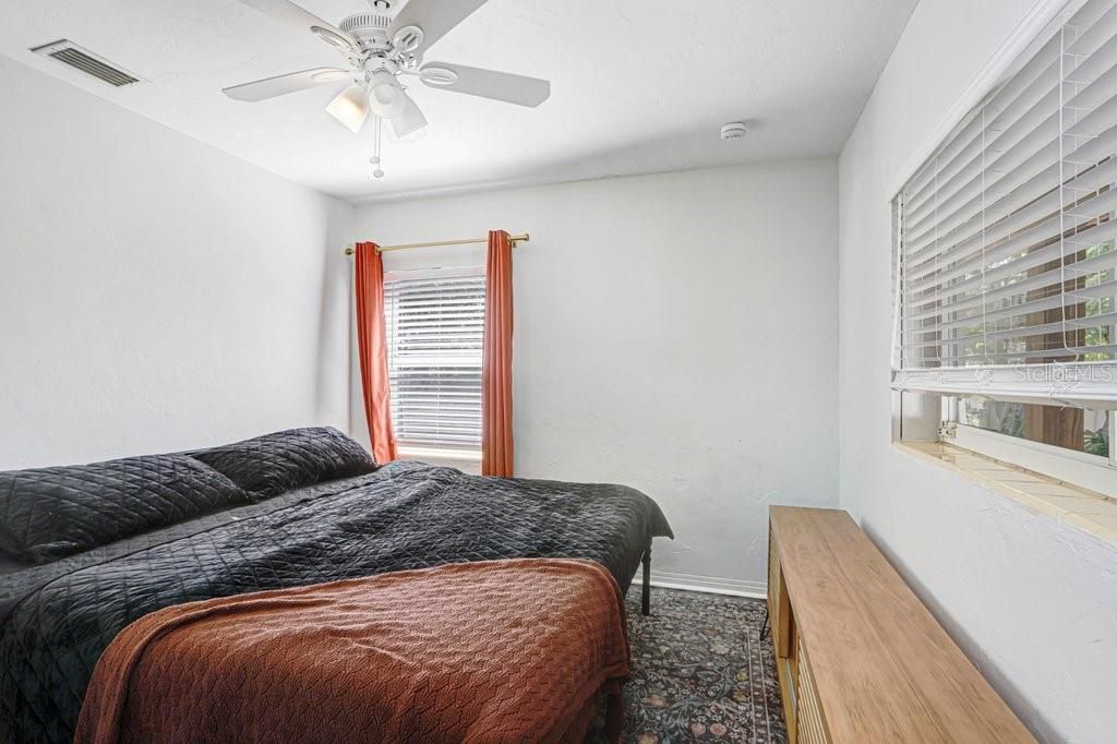 5347 10th Street N, Saint Petersburg, FL 33703 Photo