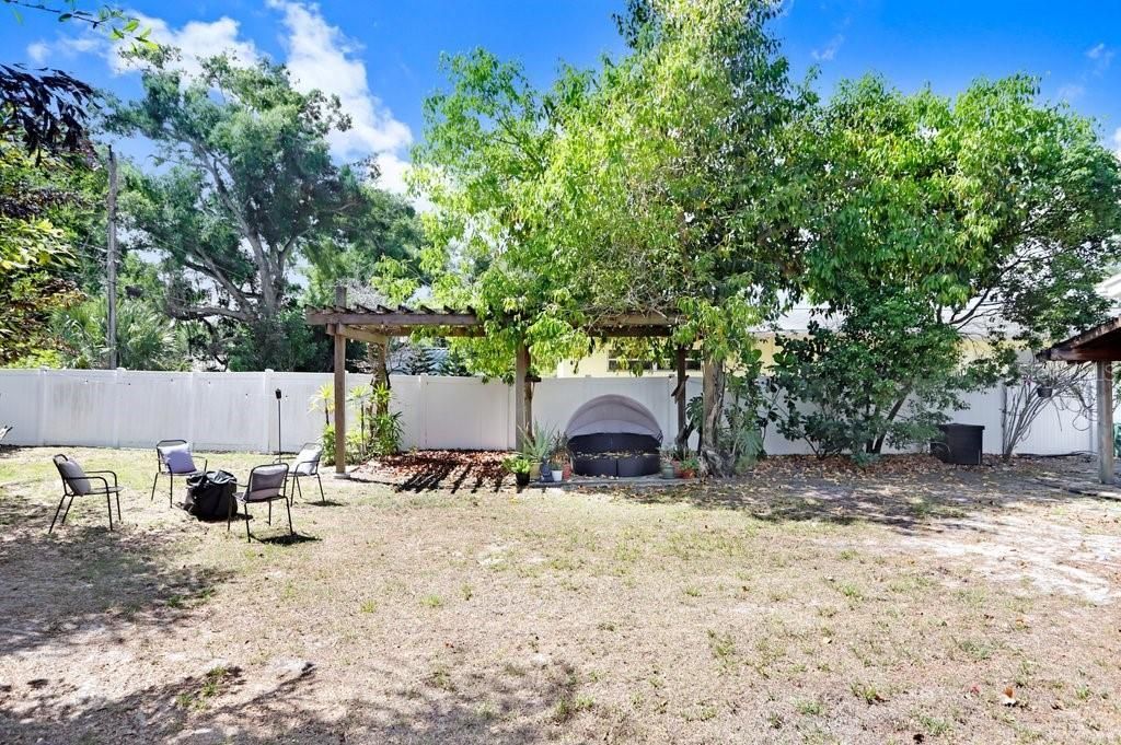 5347 10th Street N, Saint Petersburg, FL 33703 Photo