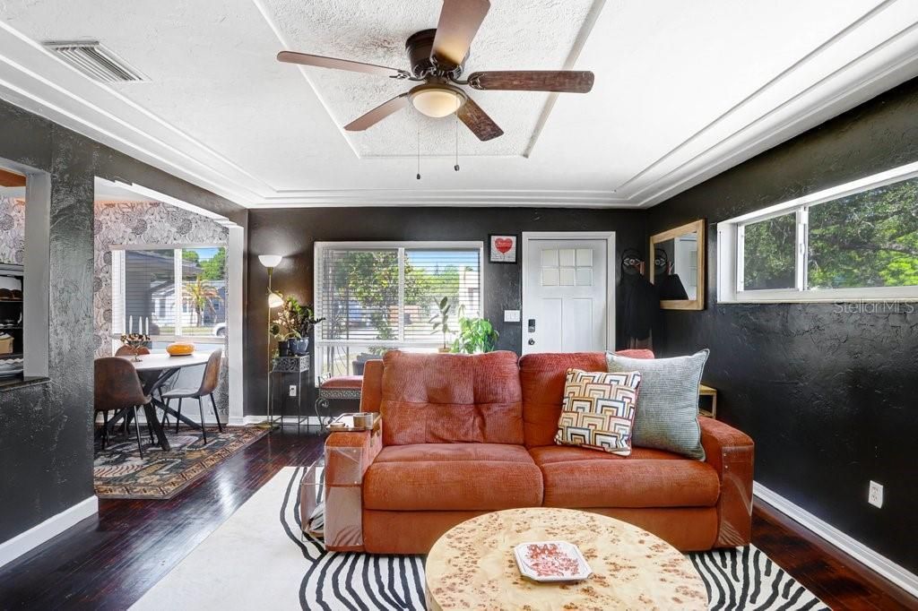 5347 10th Street N, Saint Petersburg, FL 33703 Photo