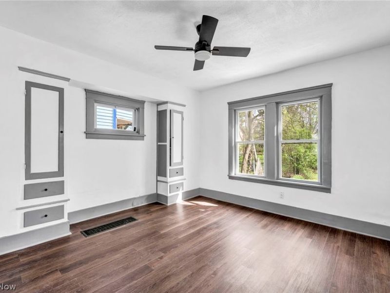 13500 Eaglesmere Avenue, Cleveland, OH 44110 Photo 10