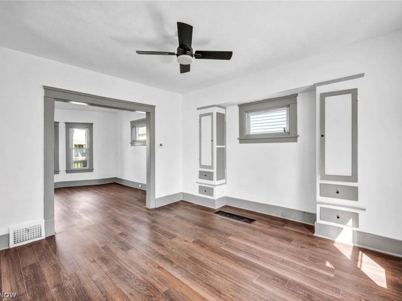 13500 Eaglesmere Avenue, Cleveland, OH 44110 Photo 11