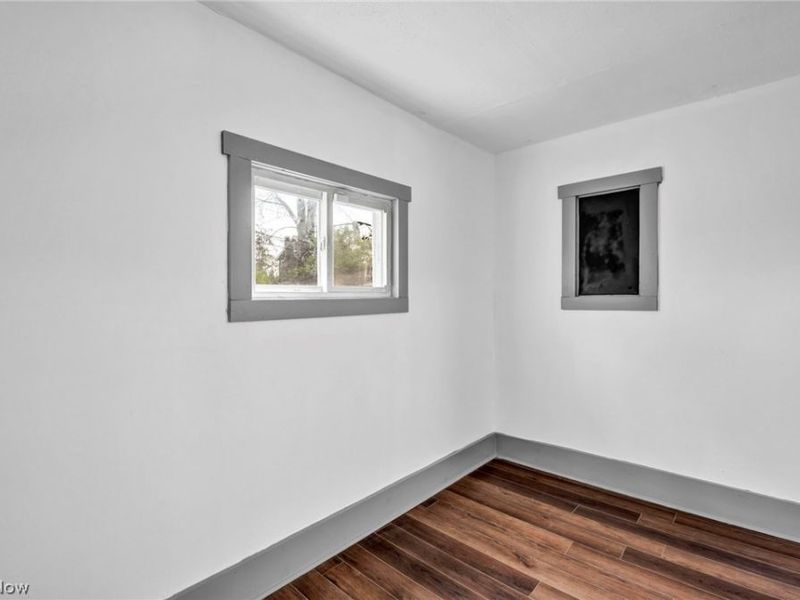 13500 Eaglesmere Avenue, Cleveland, OH 44110 Photo 26