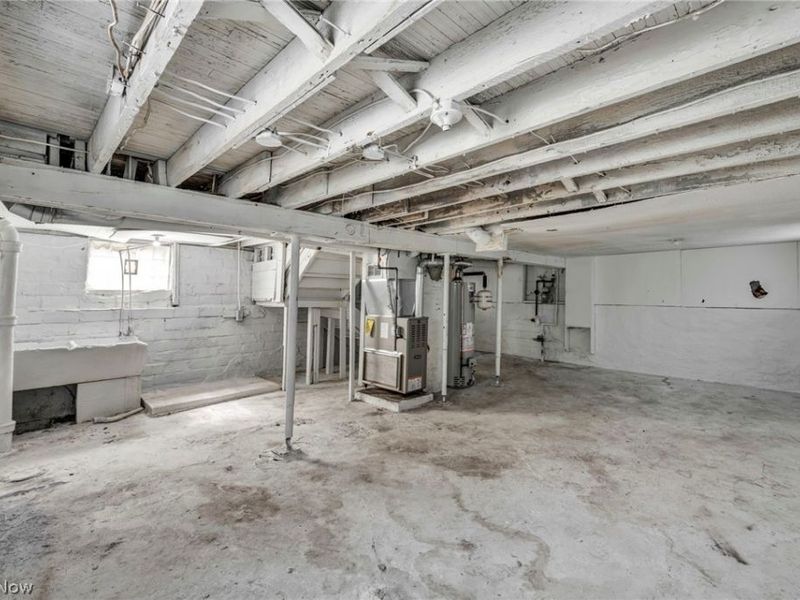 13500 Eaglesmere Avenue, Cleveland, OH 44110 Photo 44