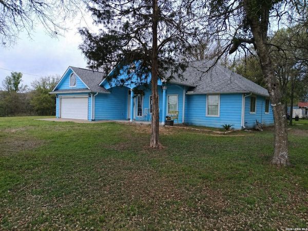 132 ENCHANTED CV, Cedar Creek, TX 78612