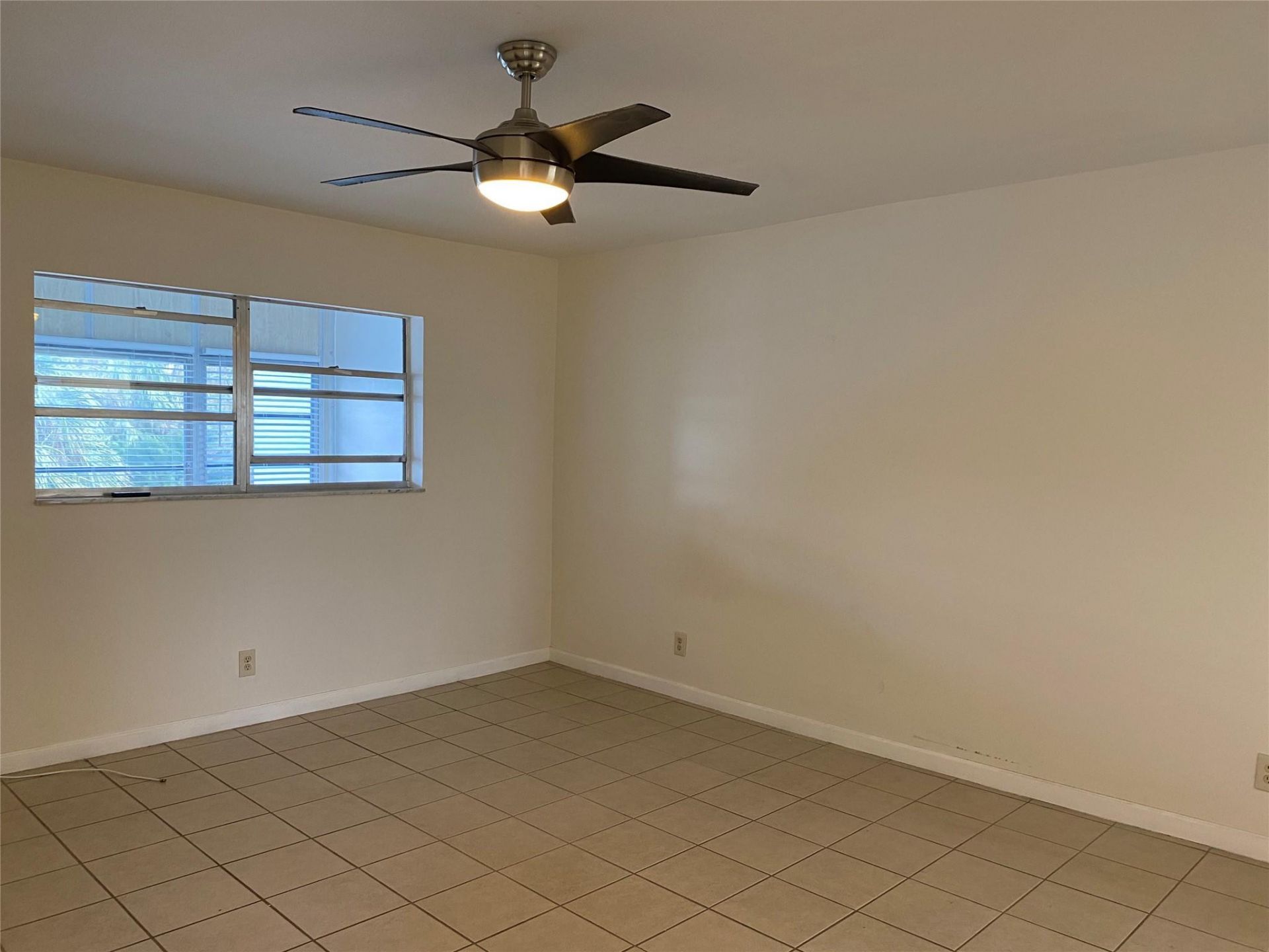 7807 Golf Circle Drive, Unit 306, Margate, FL 33063 Photo