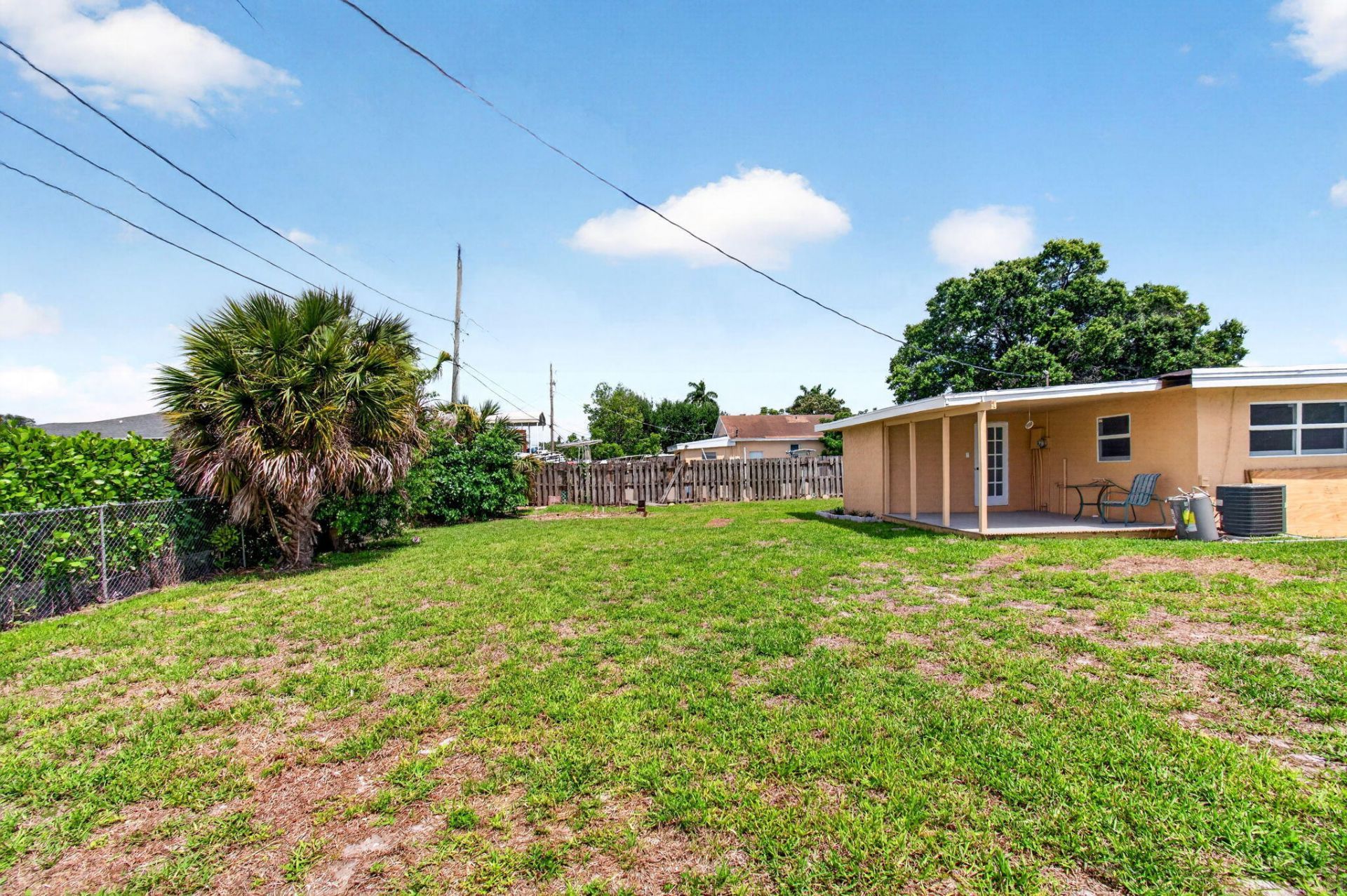 1537 E Breezy Lane, Plantation Mobile Home Park, FL 33417 Photo