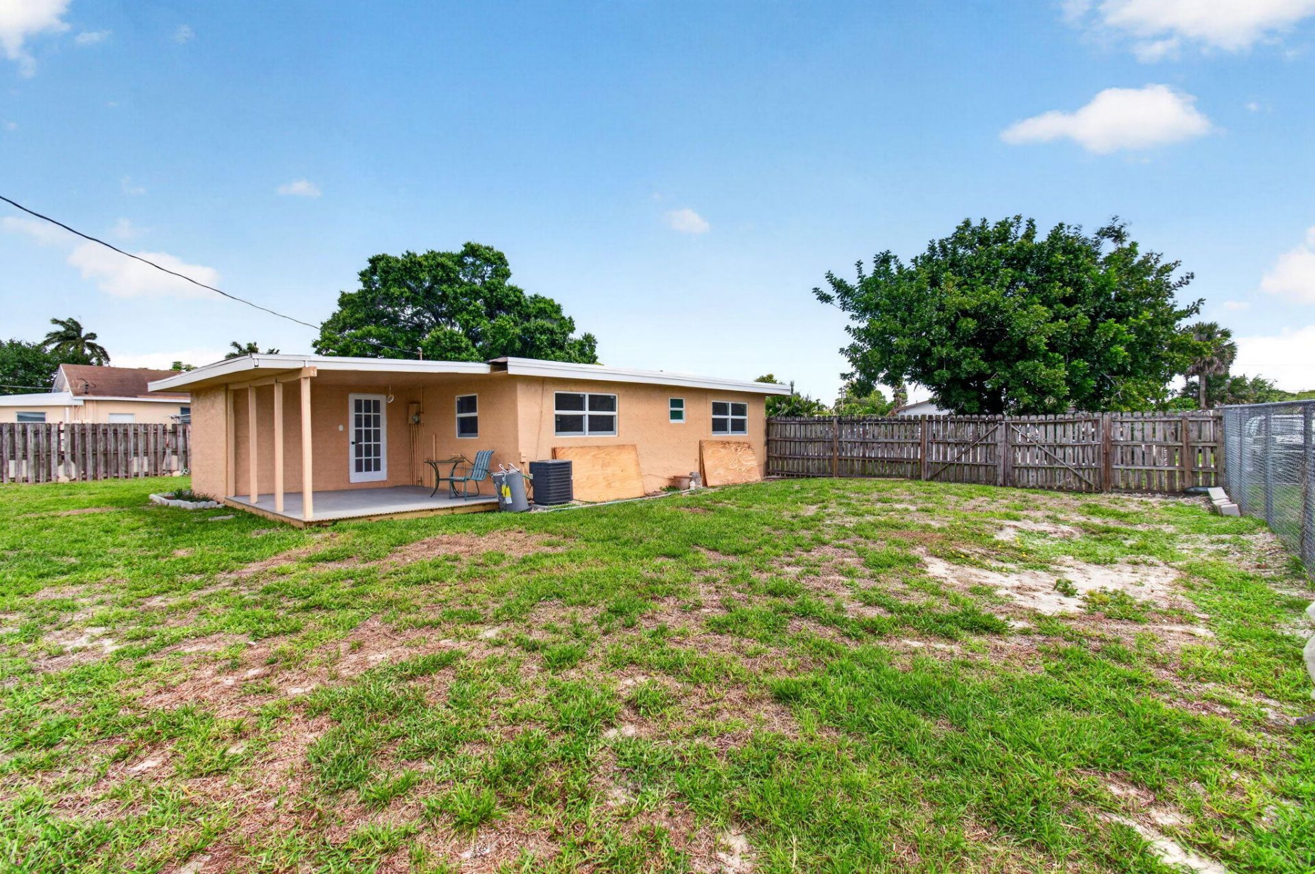 1537 E Breezy Lane, Plantation Mobile Home Park, FL 33417 Photo