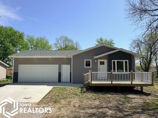 505 Cross Street, Lynnville, IA 50153
