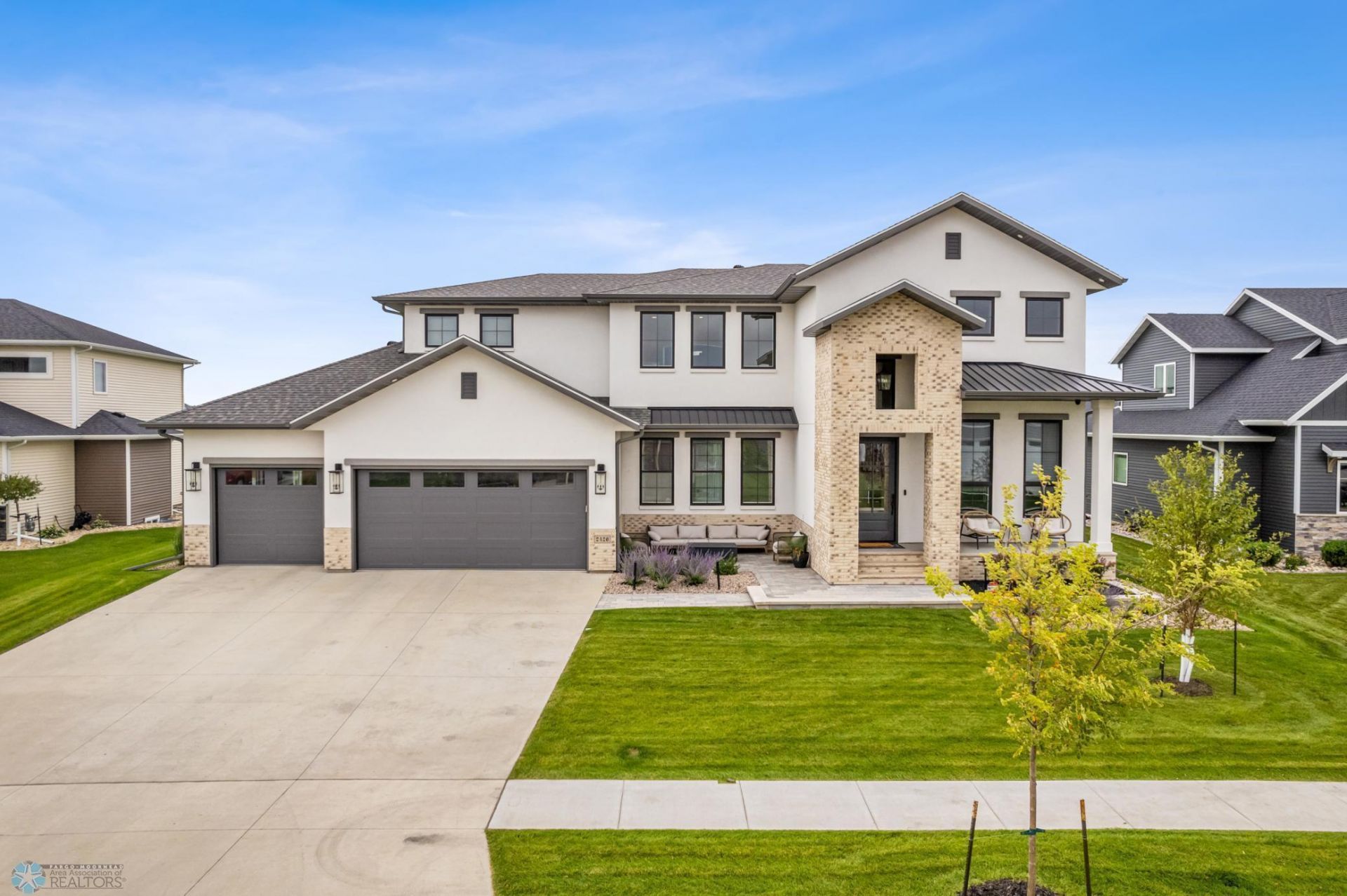 2426 Mcleod Drive E, West Fargo, ND 58078 Main Photo