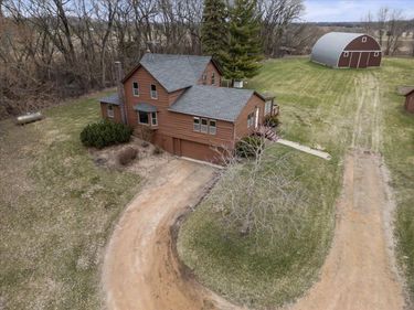 9500 County Road 15, Minnetrista, MN 55359