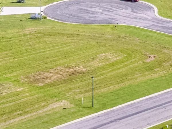 219 Savannah Heights Circle , Lynd, MN 56157