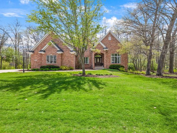 494 Brittany Lane , Dyer, IN 46311