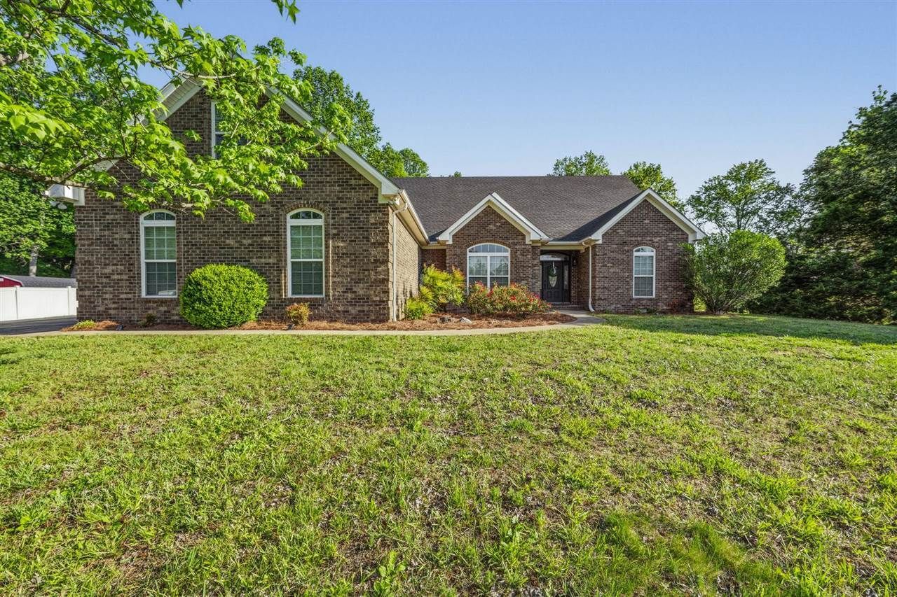 240 Cross Creek Court , Alvaton, KY 42122 Main Photo