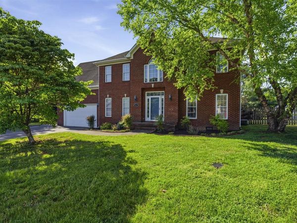 147 Calvin Court, Bowling Green, KY 42104