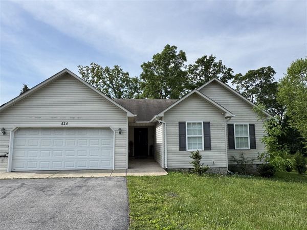 524 Park Hills Street , Bowling Green, KY 42101