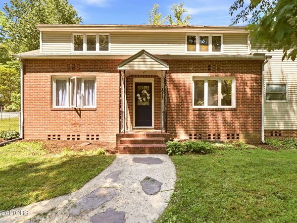 55 Dogwood Rd, Norris, TN 37828