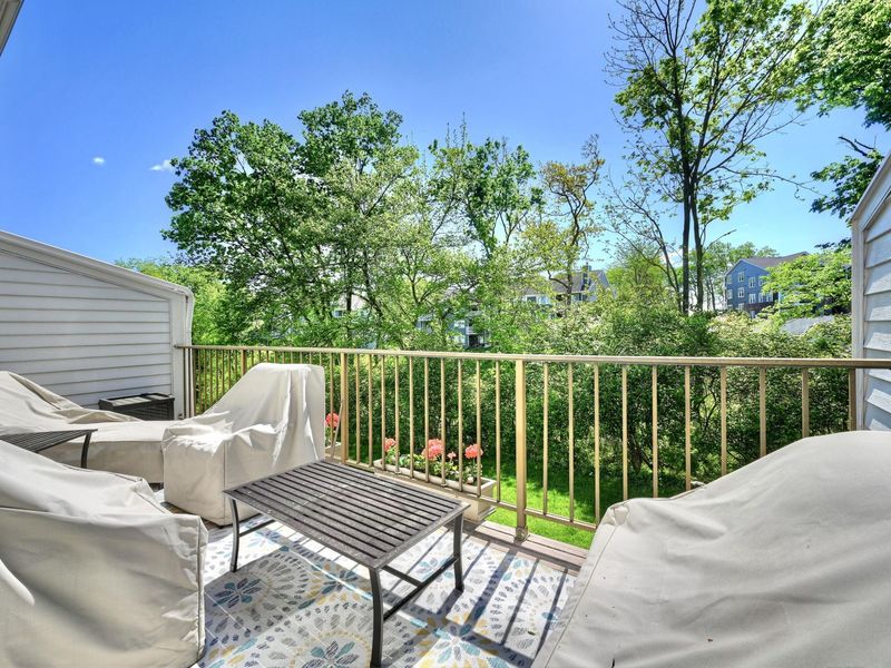 527 Fincastle Lane, Fort Wright, KY 41011 Photo 3