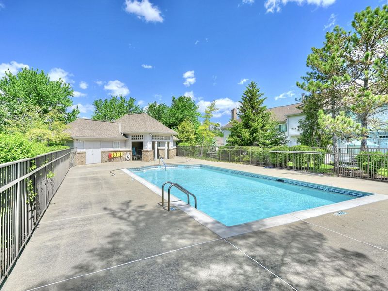 527 Fincastle Lane, Fort Wright, KY 41011 Photo 7