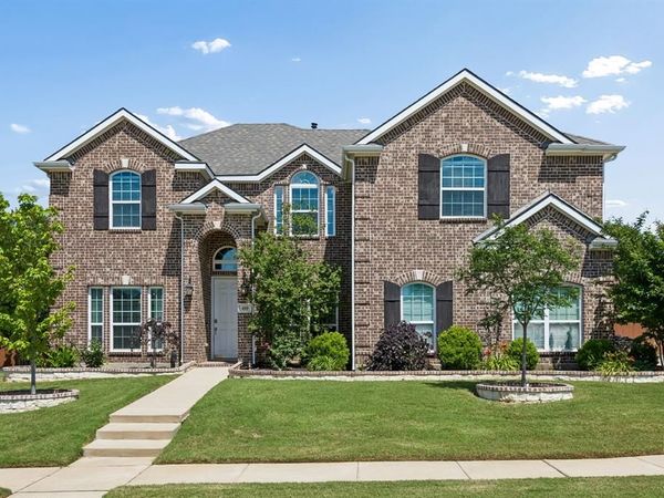 410 Caymus Street, Kennedale, TX 76060