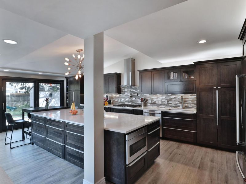 70 S Gould Road , Columbus, OH 43209 Photo 17