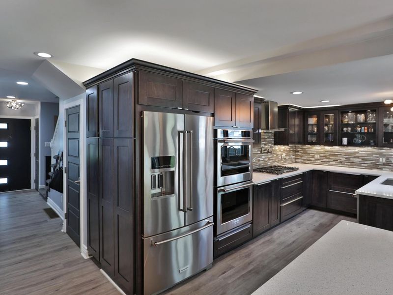 70 S Gould Road , Columbus, OH 43209 Photo 21