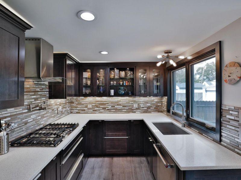 70 S Gould Road , Columbus, OH 43209 Photo 22