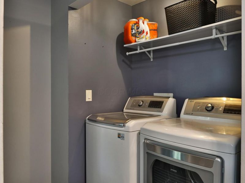 70 S Gould Road , Columbus, OH 43209 Photo 32