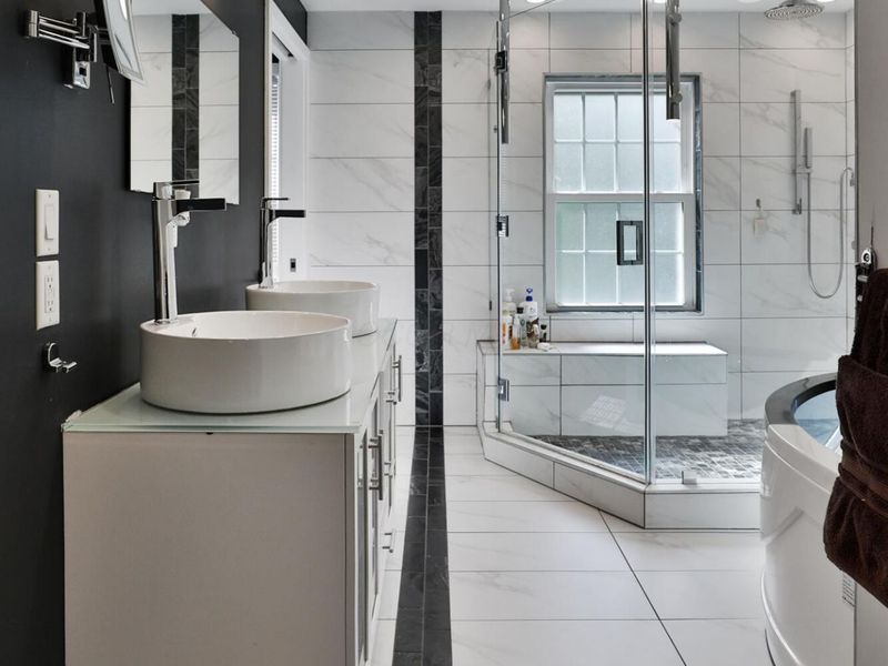 70 S Gould Road , Columbus, OH 43209 Photo 38