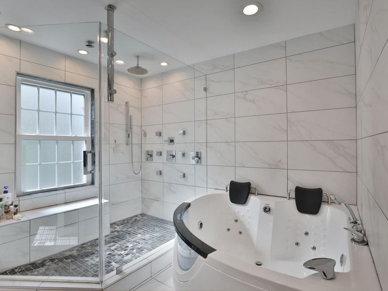 70 S Gould Road , Columbus, OH 43209 Photo 40