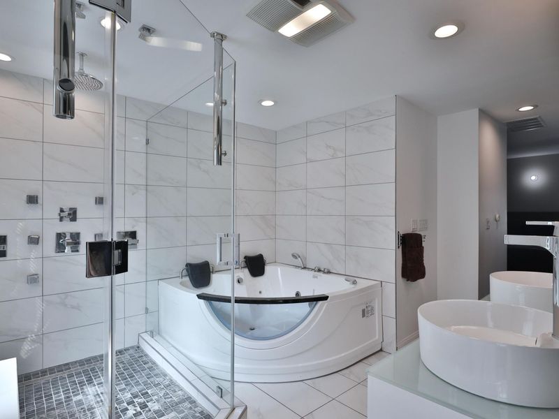 70 S Gould Road , Columbus, OH 43209 Photo 42