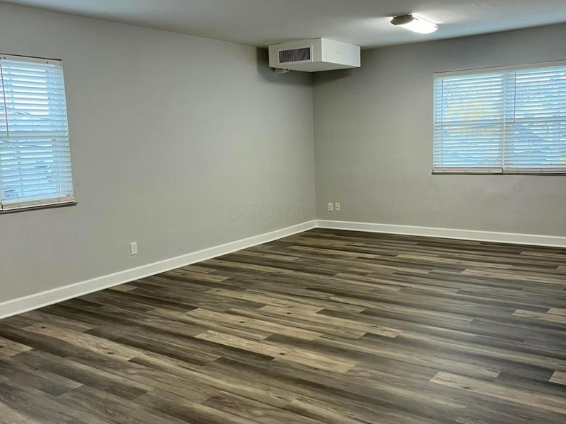 111 W Wheeling Street , Unit 210, Lancaster, OH 43130 Photo 1