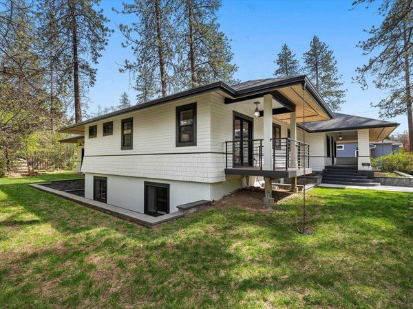 3327 S Tekoa St, Spokane, WA 99203