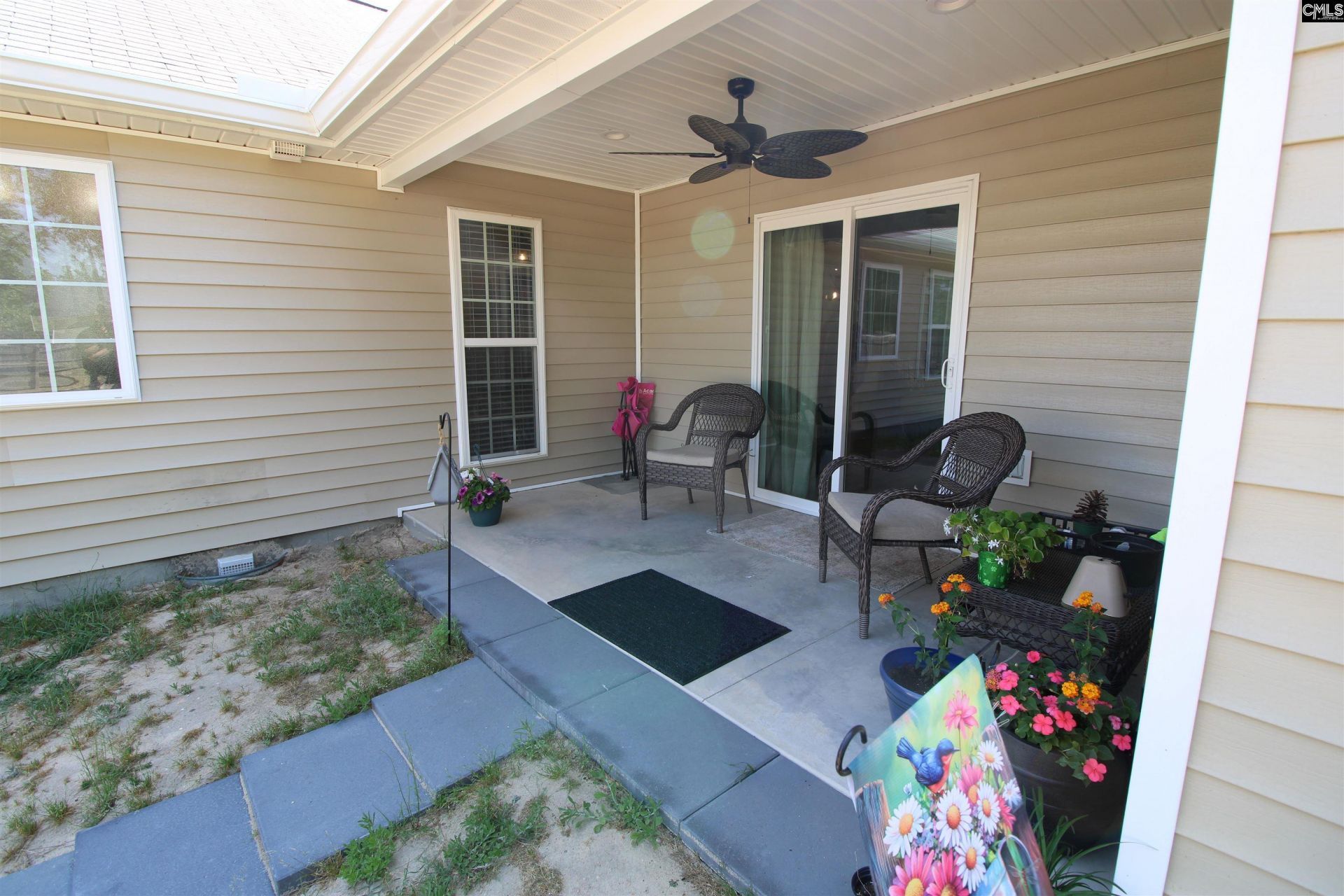 539 Crassula Drive  Photo 32