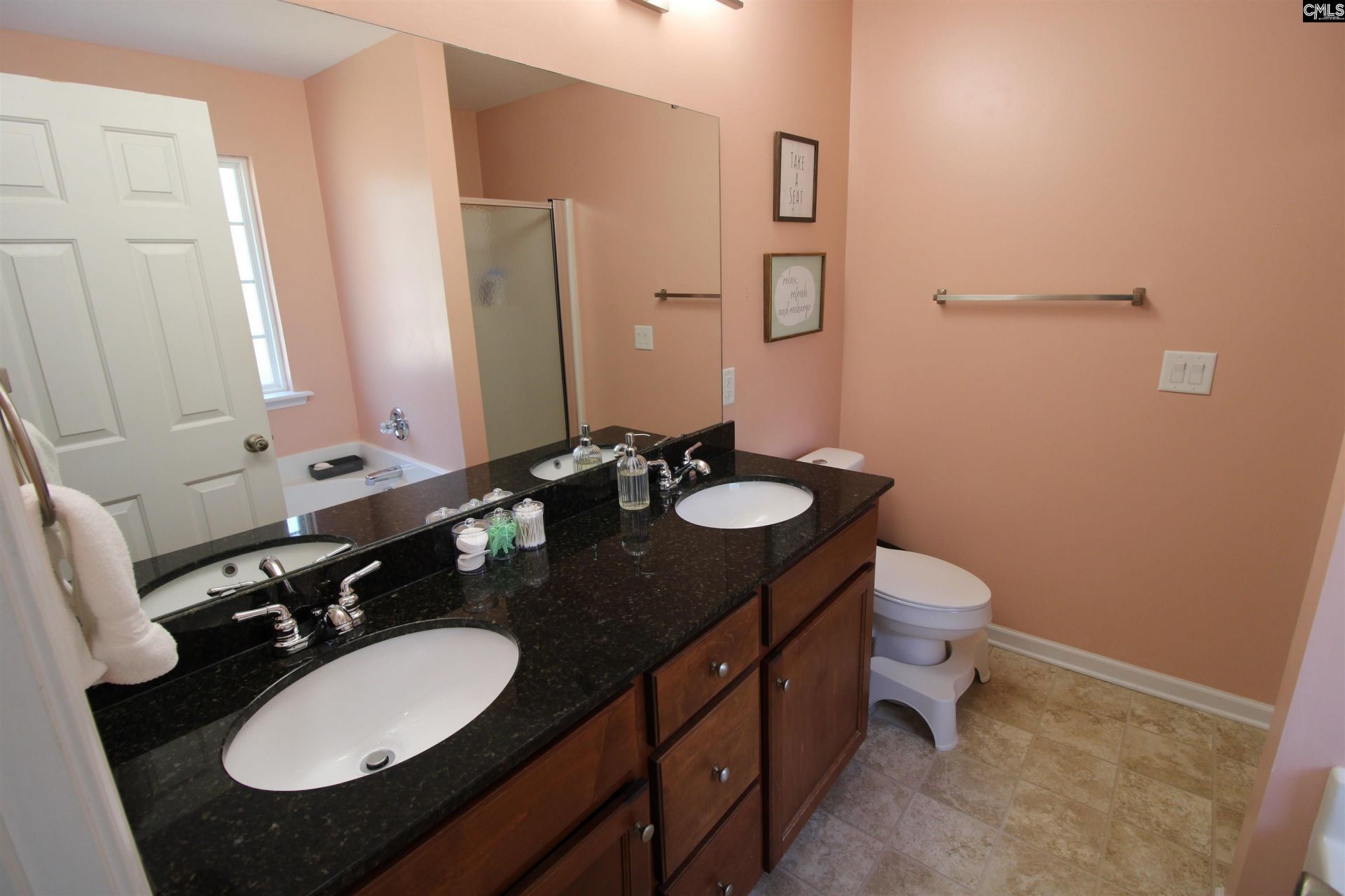 539 Crassula Drive  Photo 9