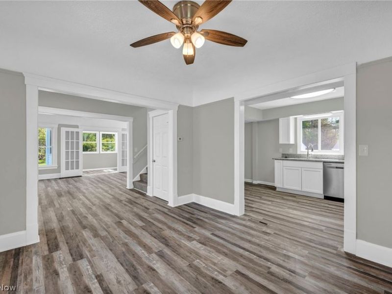 36553 Center Ridge Road , North Ridgeville, OH 44039 Photo 16