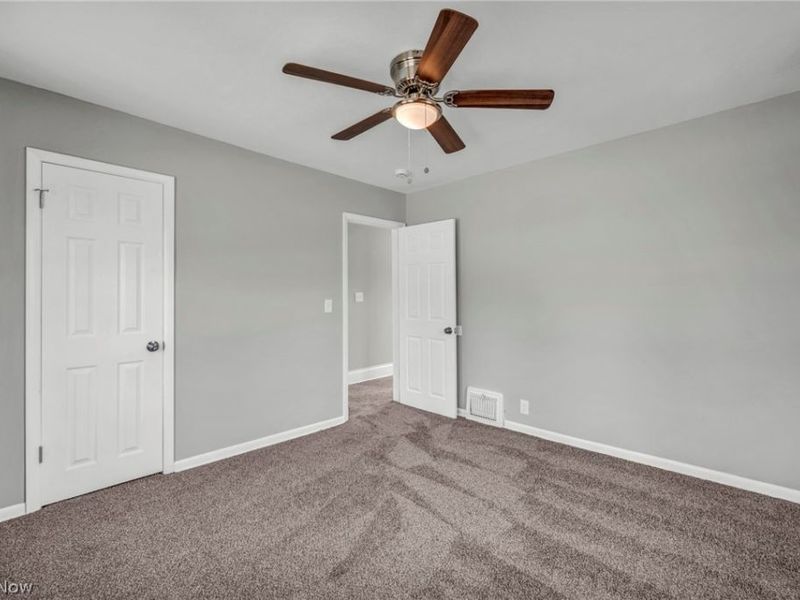 36553 Center Ridge Road , North Ridgeville, OH 44039 Photo 29