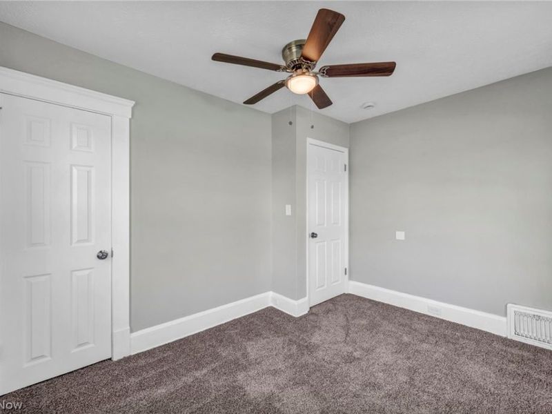 36553 Center Ridge Road , North Ridgeville, OH 44039 Photo 34