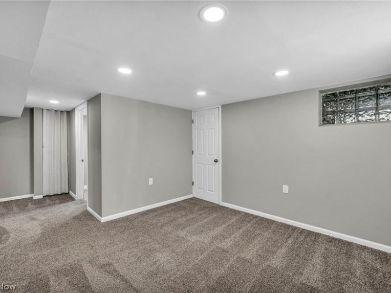 36553 Center Ridge Road , North Ridgeville, OH 44039 Photo 37