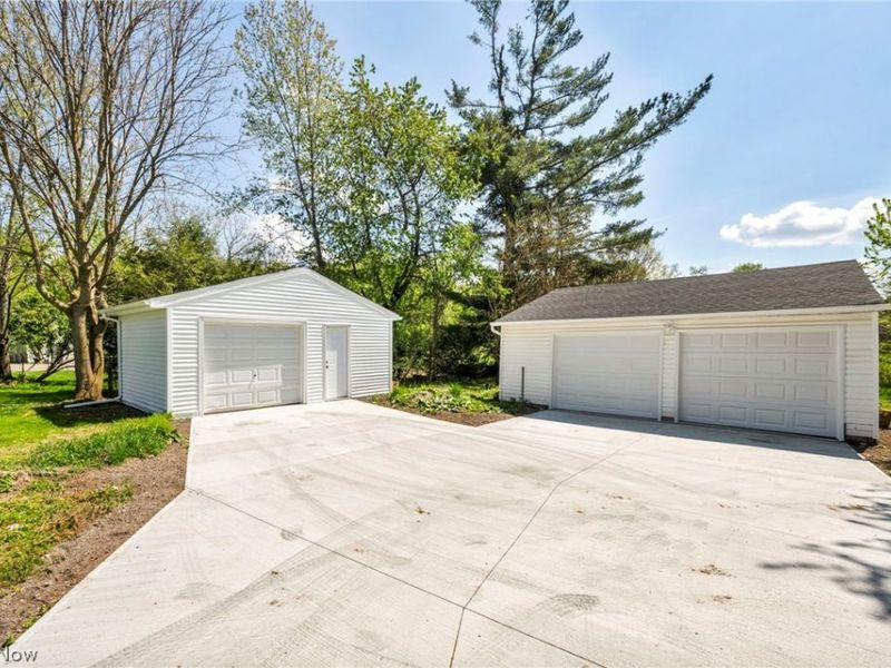 36553 Center Ridge Road , North Ridgeville, OH 44039 Photo 47