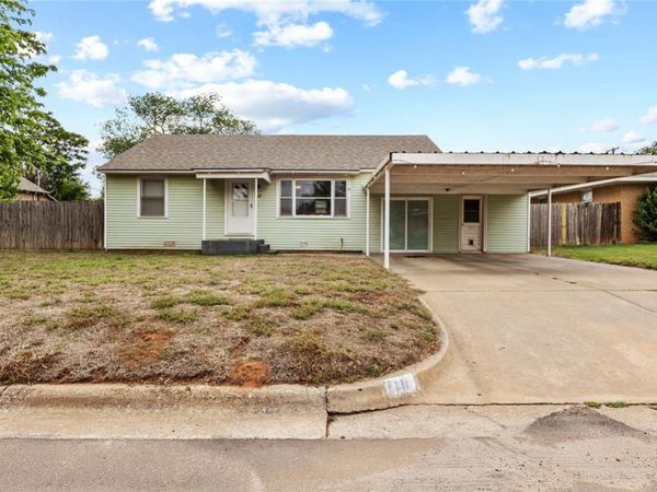 419 N Kansas Street, Weatherford, OK 73096