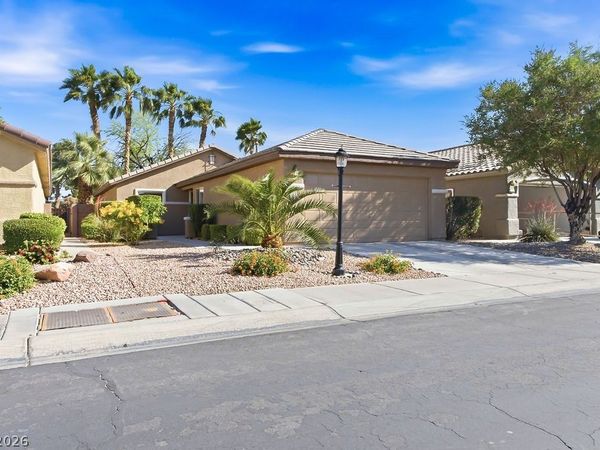 3450 Blue Ash Lane, Las Vegas, NV 89122