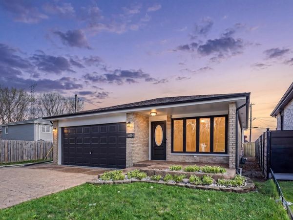 1059 CLEVELAND Avenue , Calumet City, IL 60409