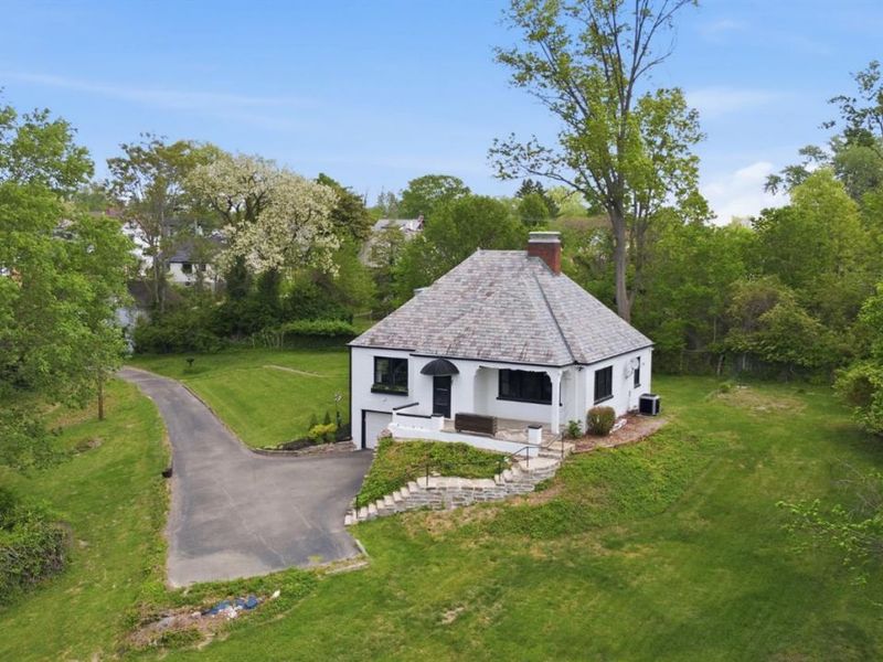 3515 Ravenwood Avenue, Cincinnati, OH 45213 Photo 1