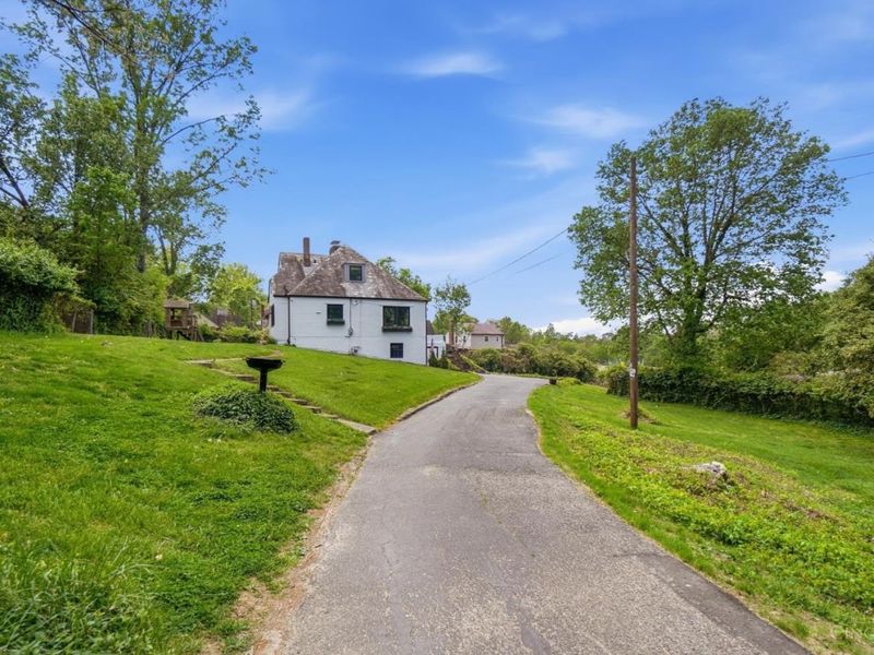 3515 Ravenwood Avenue, Cincinnati, OH 45213 Photo 5