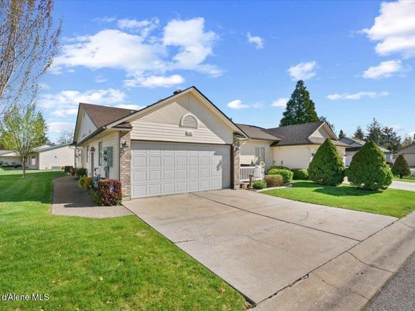 505 E Whitewater LN, Post Falls, ID 83854