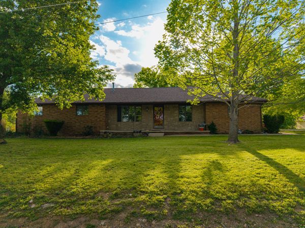 607 Kottmeier Street, Ava, MO 65608