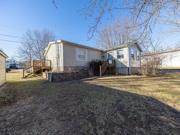 1405 S Trimble Road , Stockton, MO 65785