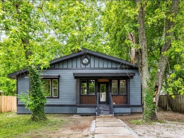 189 Walnut Street , Sparta, MO 65753